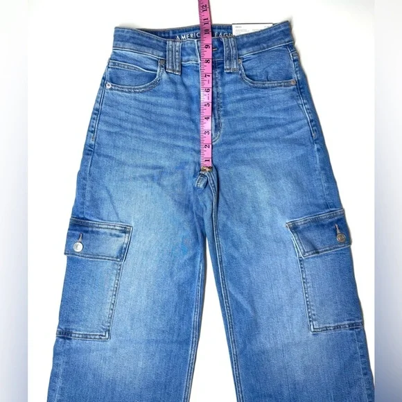 American Eagle Women's Dreamy Drape Super High Rise Baggy Wide Leg Jeans Size-24